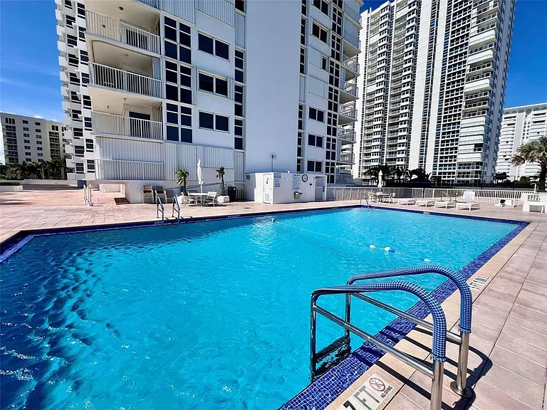 1370 S Ocean Blvd #603 — Photo 11