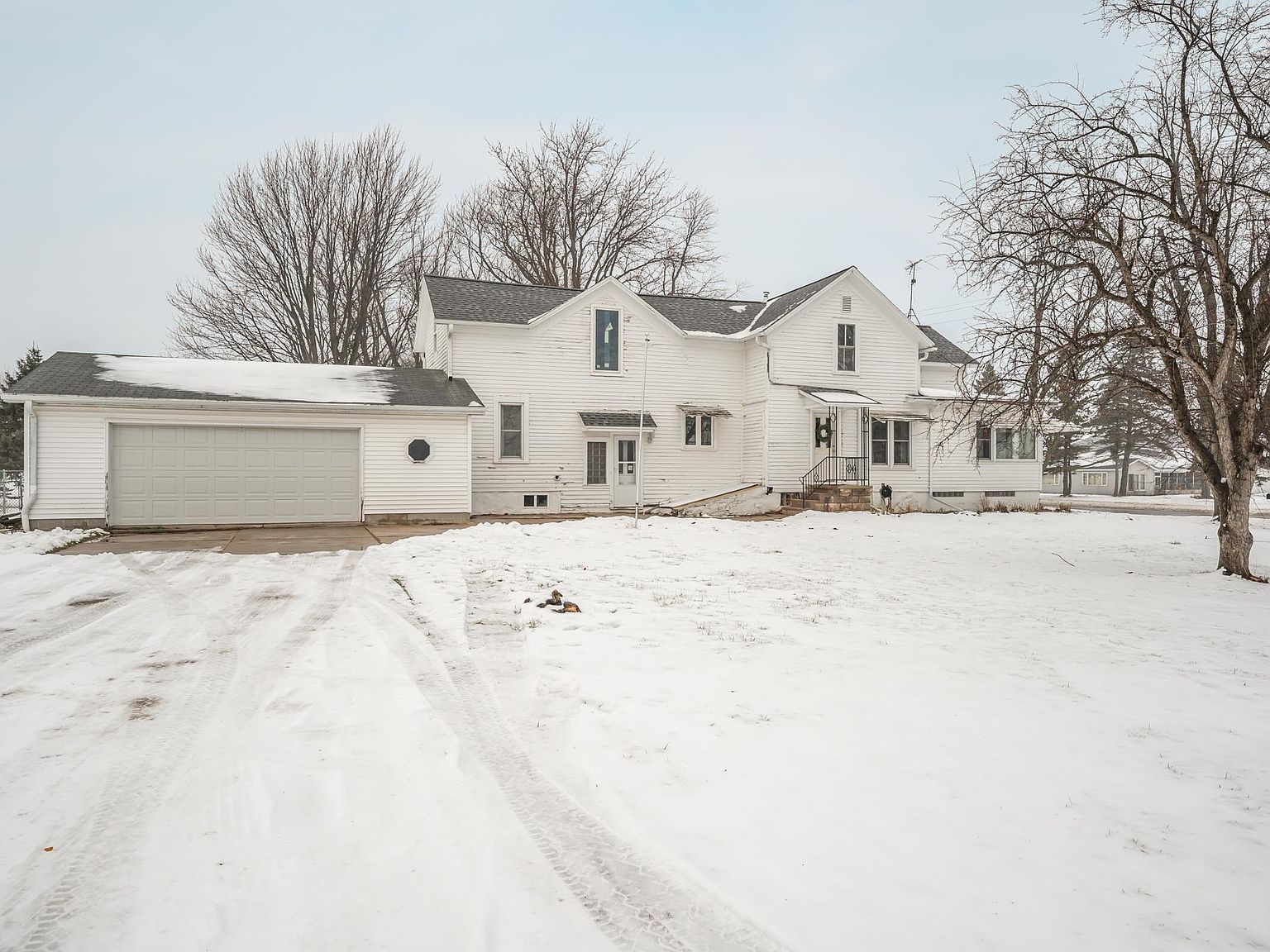 小*雪 N7065 County Road C, Seymour, WI 54165 | Zillow