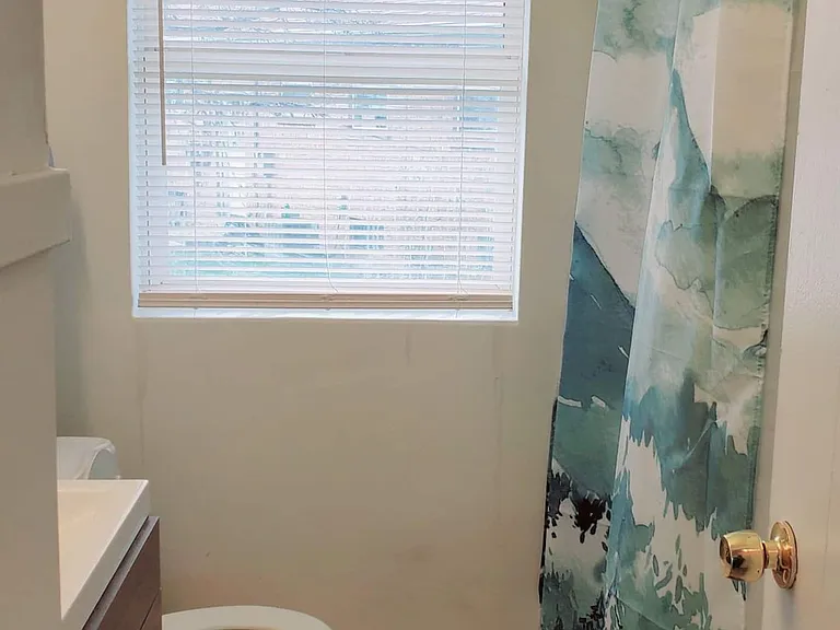 642 Pickus Ct — Photo 9