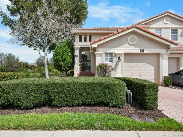 691 SW Glen Crest Way, Stuart, FL 34997