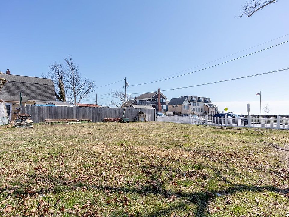 307 Cedar Avenue, Patchogue, NY 11772 MLS 3466290 Zillow