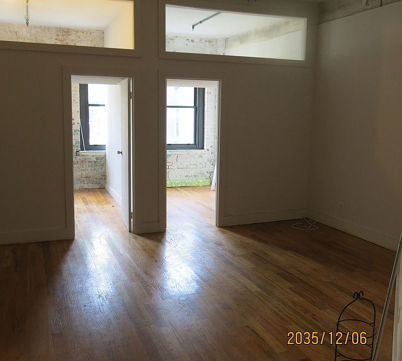 2nd image of 239 Banker St APT 2O