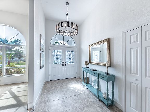4th image of 2572 Brazilia Ct
