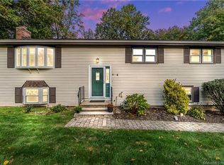 4 Forest Rd, Monroe, CT 06468