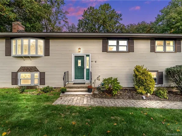 4 Forest Road, Monroe, CT 06468