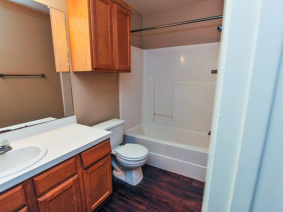 5th image of 2326 Pintail Ln