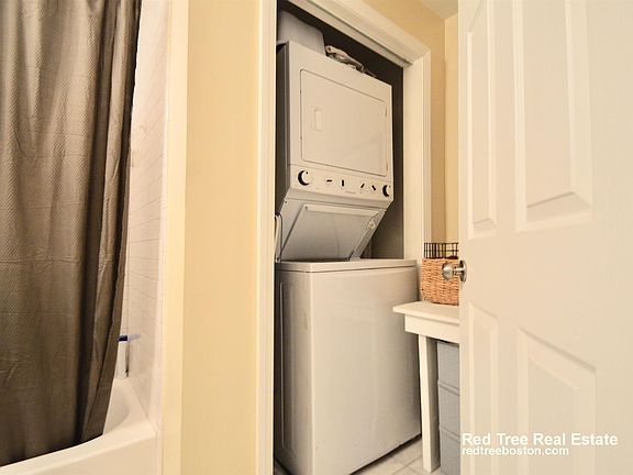 15 Havre St. #1 Boston - East Boston Shared Unit Photo 4