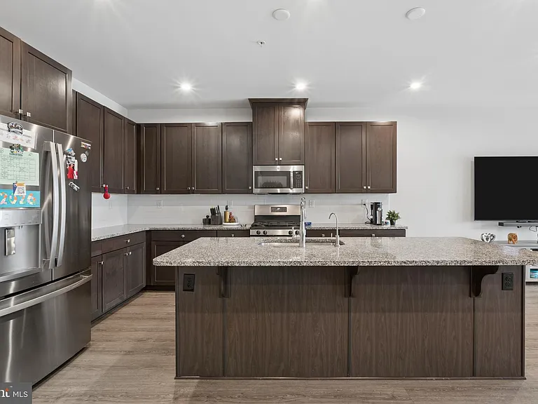 120 Arden Way — Photo 7