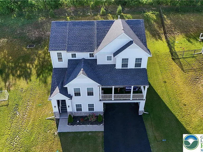 5044 Bellflower Dr — Photo 17