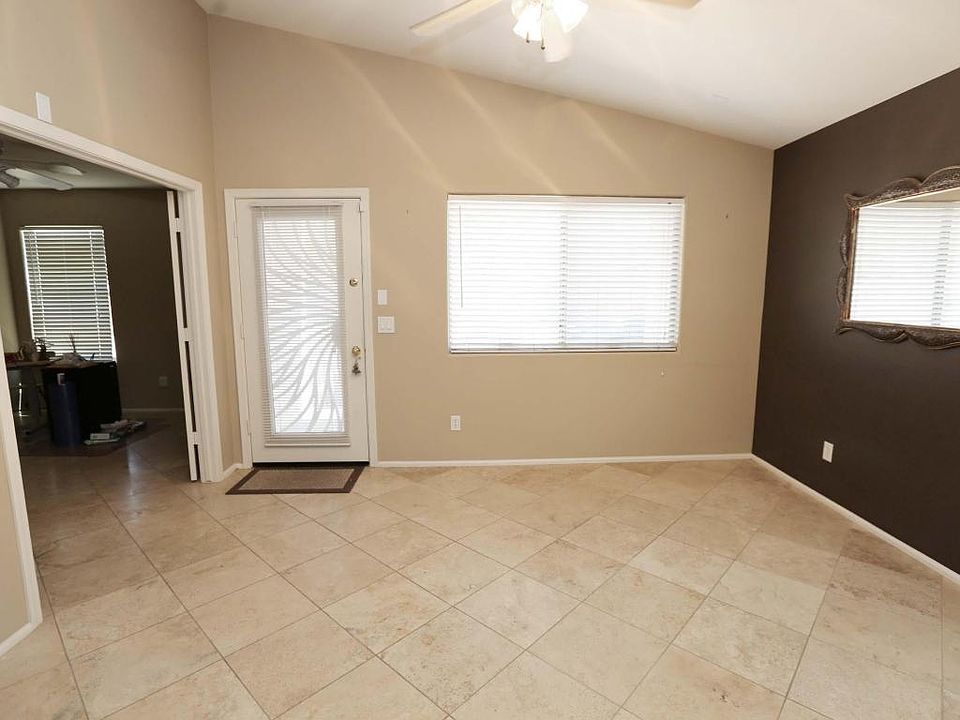 1st image of 28363 N Quartz St