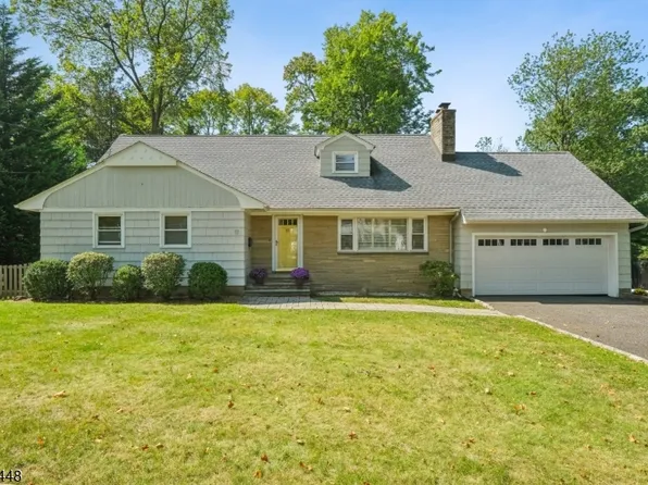 17 Coleman Ave W, Chatham Boro, NJ 07928