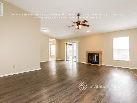 3rd image of 11205 Fiddlewood Dr