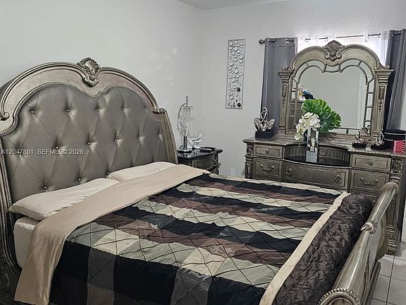 5th image of 7565 N Augusta Dr #7567