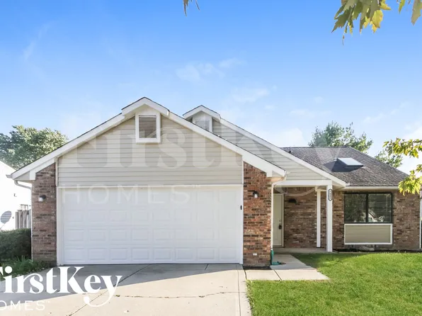 7445 Glensford Dr, Avon, IN 46123