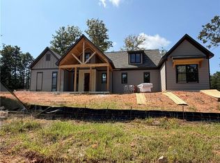2 Blue Mountain Rd, Morganton, GA 30560