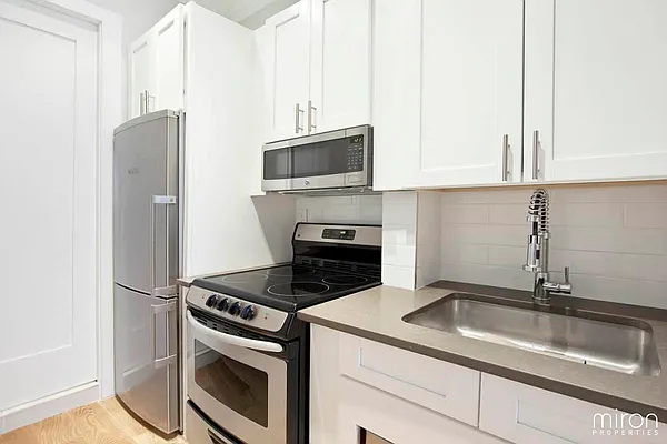 Rented by Miron Properties | media 18