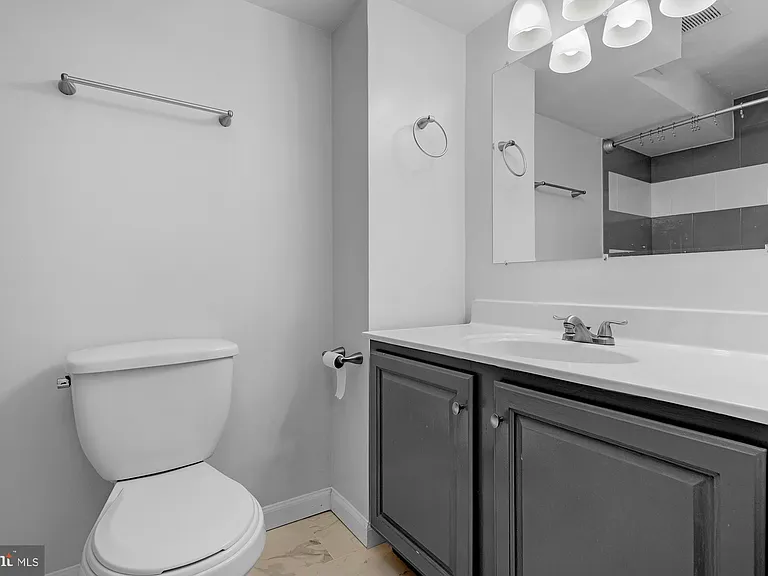 106 S Regester St — Photo 17