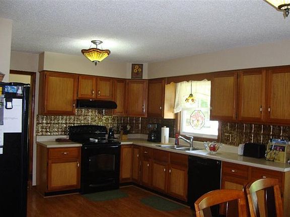 2nd image of 3864A County Road 3790
