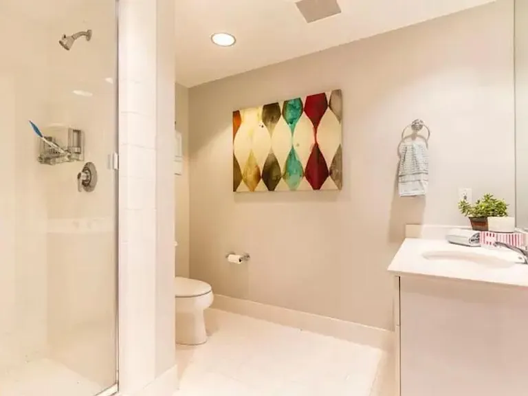 403 Main St #203 — Photo 11