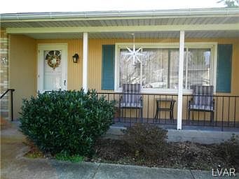 3rd image of 1195 Brentwood Ave