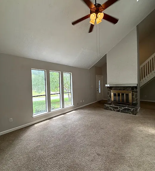 427 Chanterelle Dr — Photo 5