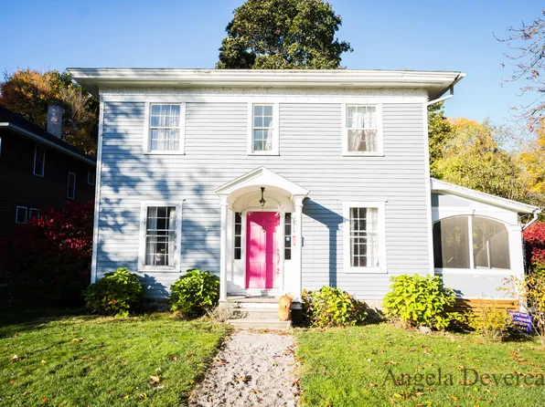 605 S Franklin St, Greenville, MI 48838