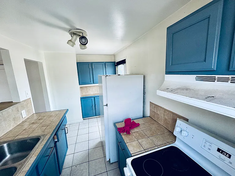 2820 W Girard Ave #3 — Photo 8