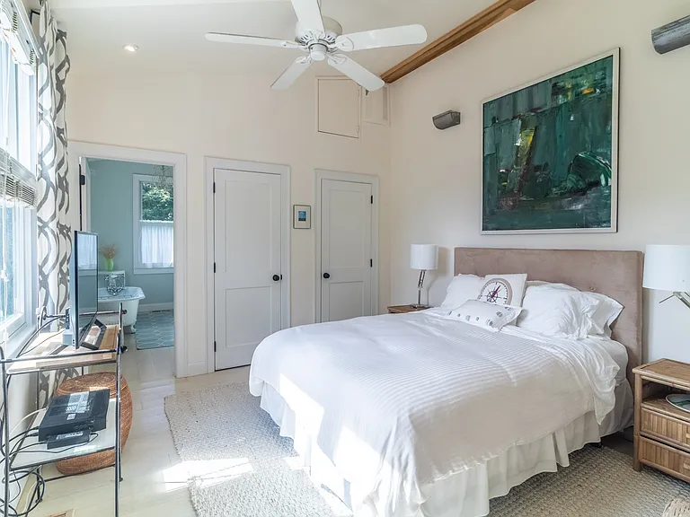7 Halsey St — Photo 14