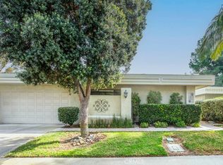 5547 Rayo Del Sol UNIT B, Laguna Woods, CA 92637