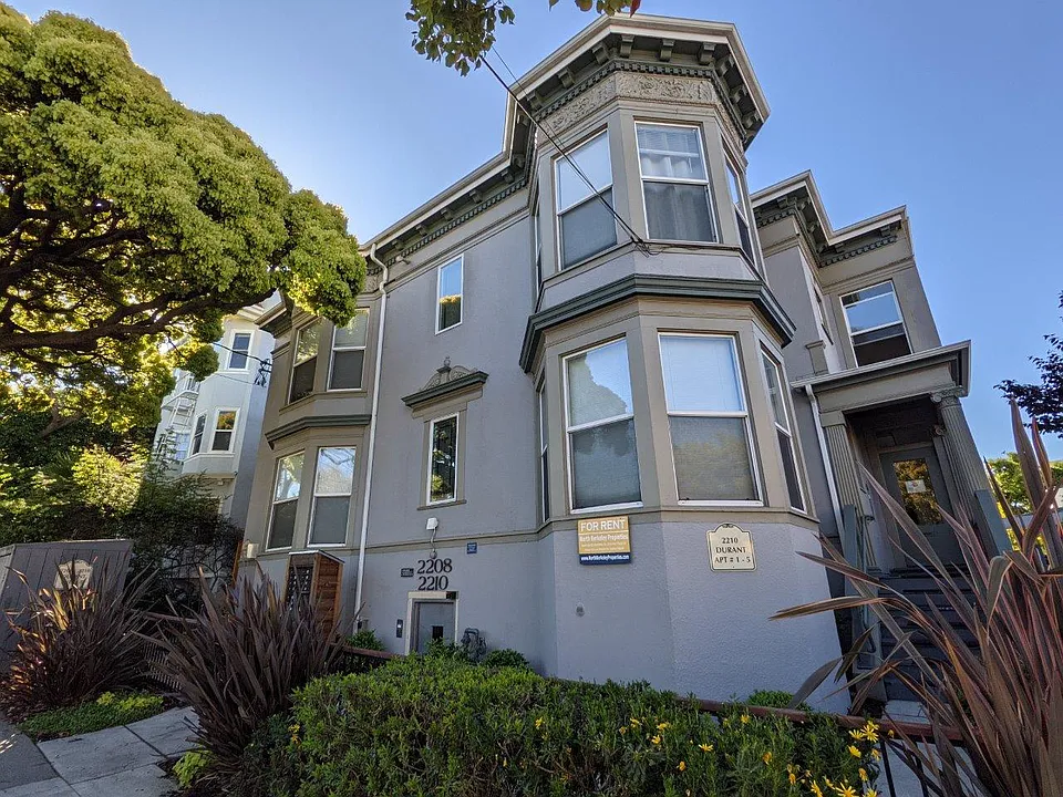 2210 Durant Ave