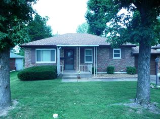 1104 Rainbow Dr, Saint Louis, MO