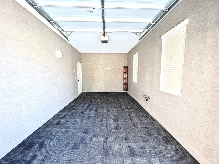 7140 Charter Crest St — Photo 102