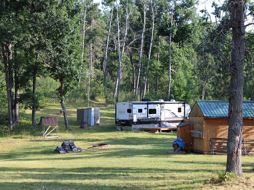 1st image of 3195 Saddleback Lake Rd