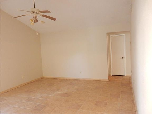 4th image of 14514 Cypress Branch Dr