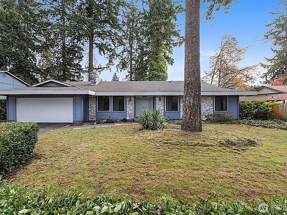 3rd image of 7407 Onyx Drive SW