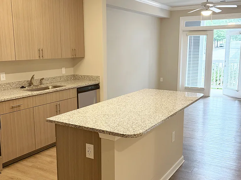 Clairmont at Crabtree — Photo 91