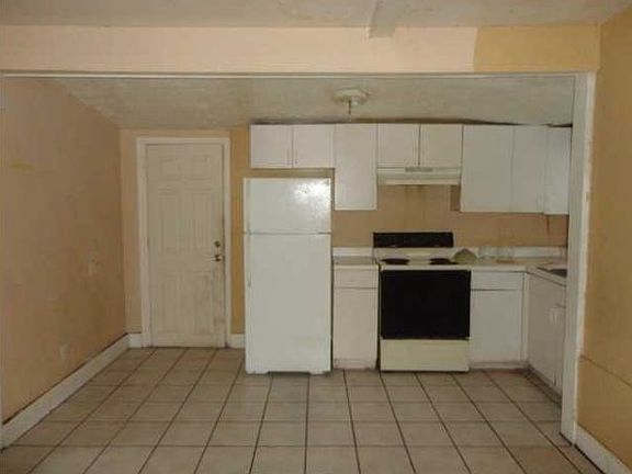 3rd image of 710 30th Ave S