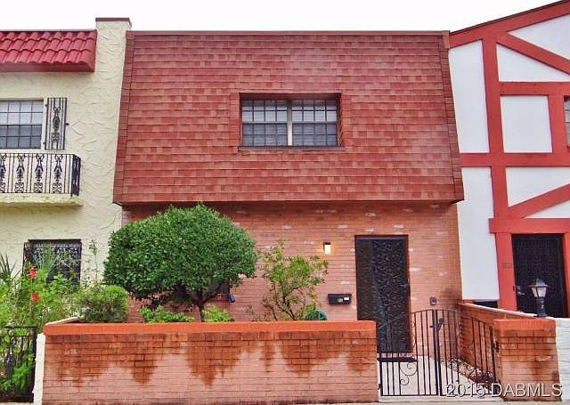 1st image of 625 N Halifax Ave APT 33