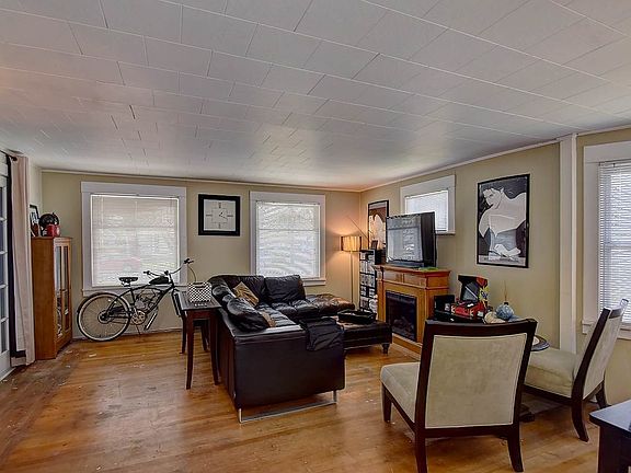 5th image of 1228 W Shannon Ave