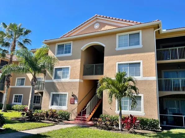 3690 NW Mediterranean Ln #12-305, Jensen Beach, FL 34957