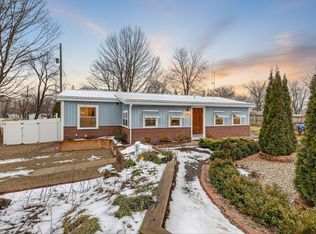 1296 Charlton Dr, Hastings, MI 49058