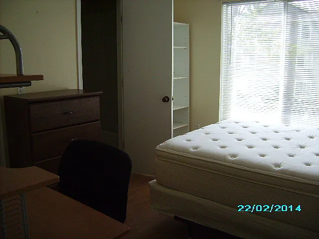 University Terrace West, 605 — Photo 3
