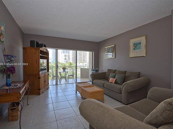 5th image of 1985 S Ocean Dr APT 3M