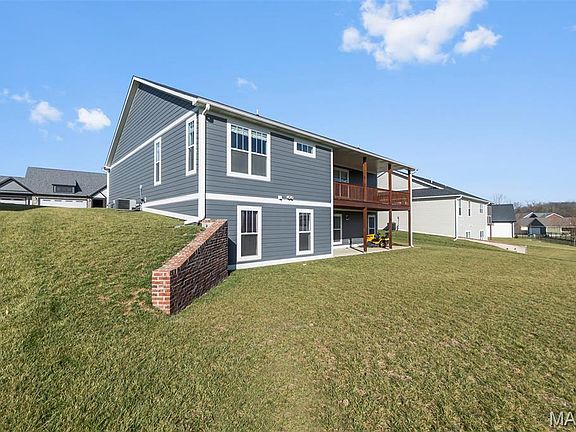 5th image of 2229 Heywood Meadows Cpe