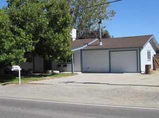 861 Tillman Ln, Gardnerville, NV 89460
