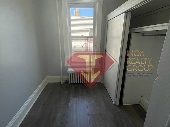 2nd image of 90 Lake St #4R