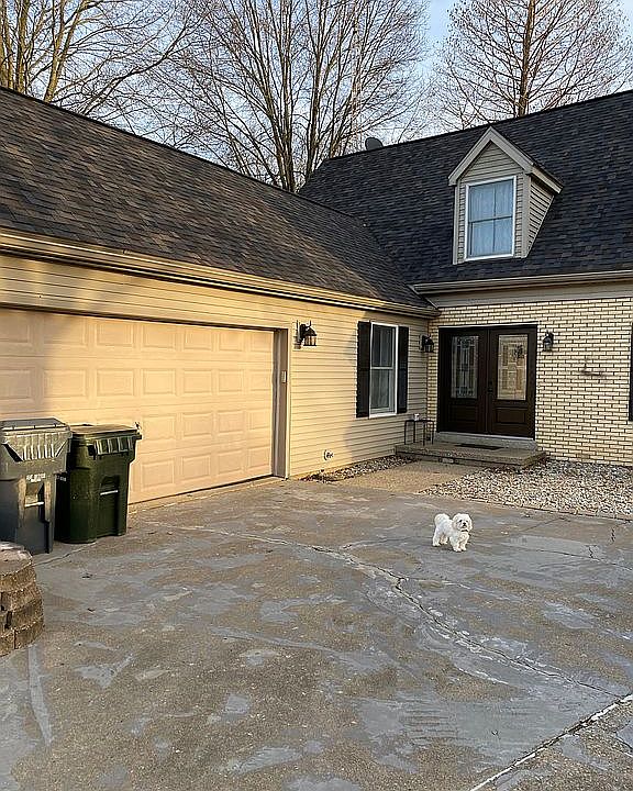 1st image of 1083 W Melchoir Dr S