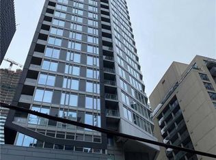 68 Shuter St #2602, Toronto, ON M5B 0B4