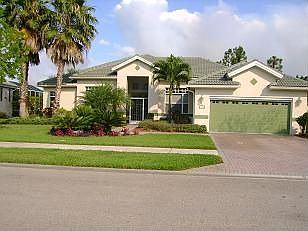 ESTATE HOME