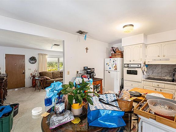5th image of 2066 High Ridge Dr